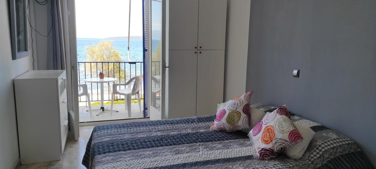 Vikos Beach Apartments Paralia Irion Exteriör bild